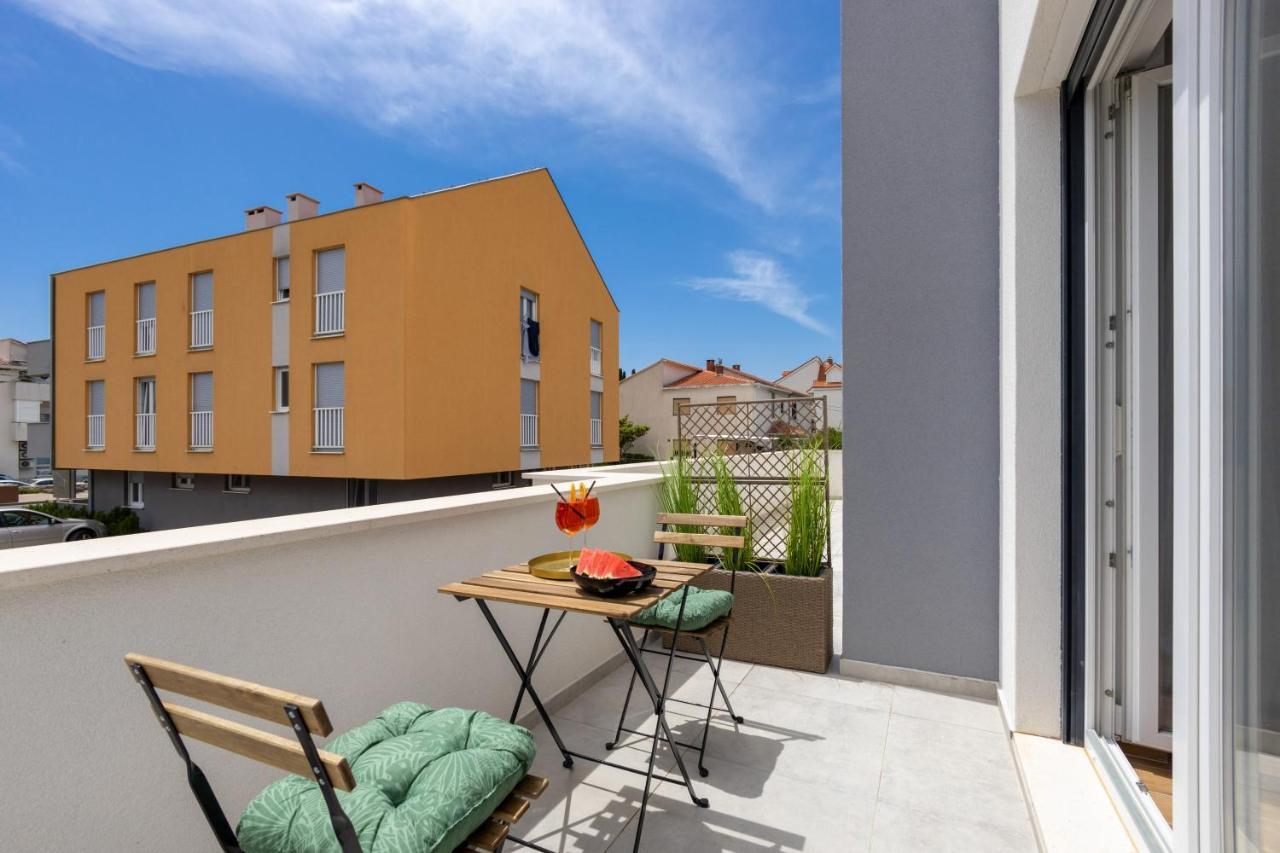 Bonaca Apartments With Terrace And Private Parking Kaštela Εξωτερικό φωτογραφία